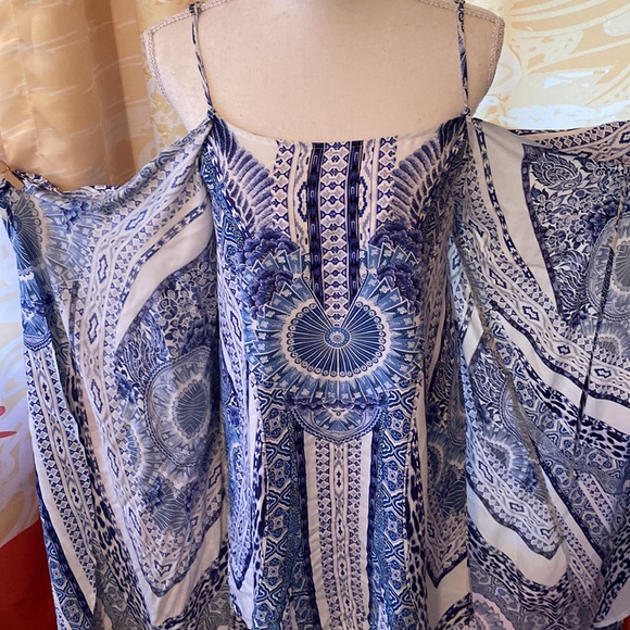 BLUE & WHITE MAXI/MIDI WITH WRAP AROUND CAPE DRESS SIZE MED - Picture 7 of 10